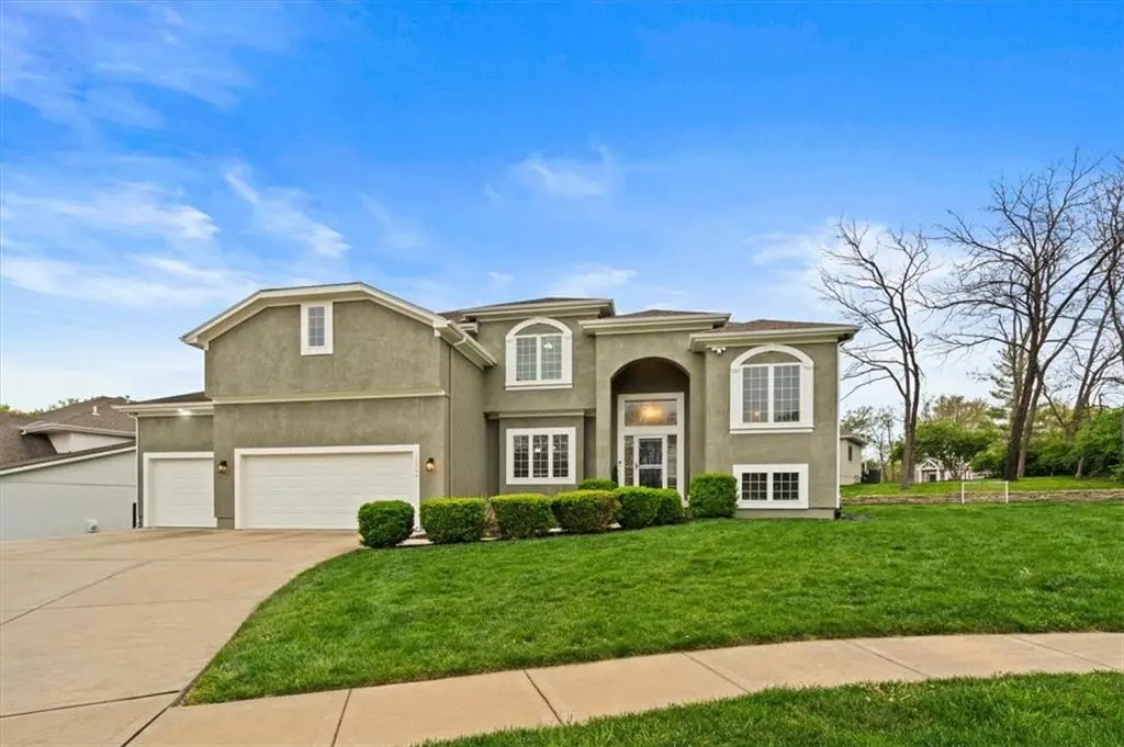 12544 Grand Court, Kansas City, MO 64145 - Image #1