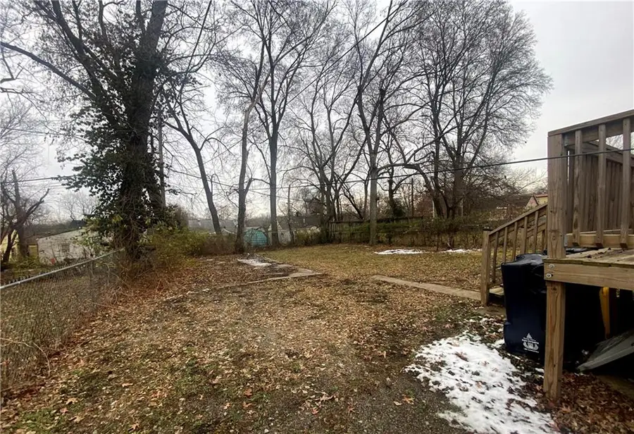 6139 S Benton Avenue, Kansas City, MO 64130 - #2