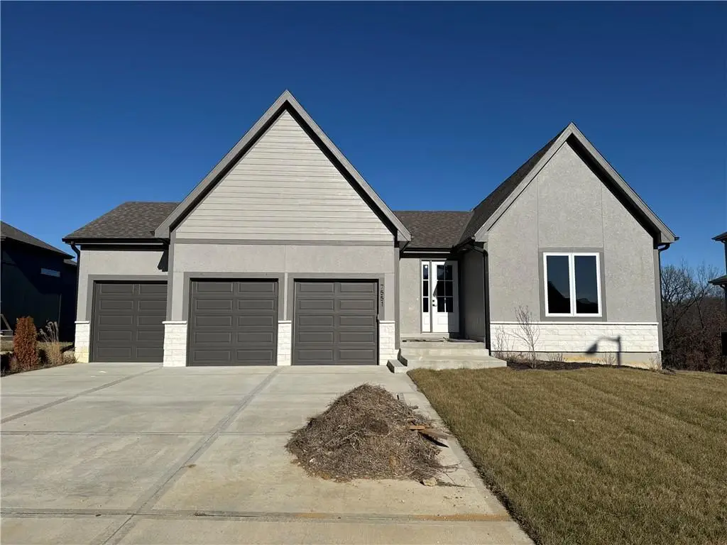 7551 NW Gower Avenue, Kansas City, MO 64151 - #1