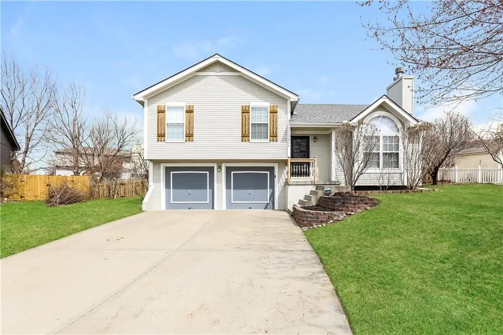 8424 NE 107th Court, Kansas City, MO 64157 - Image #1