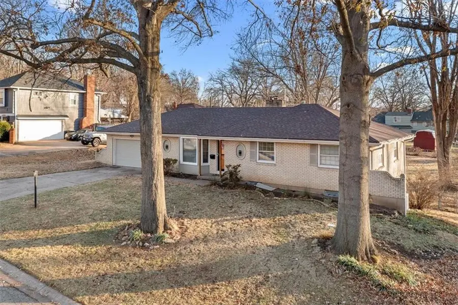 11213 E 61st Street, Raytown, MO 64133 - Image #3