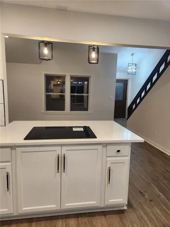 8528 N Virginia Avenue, Kansas City, MO 64155