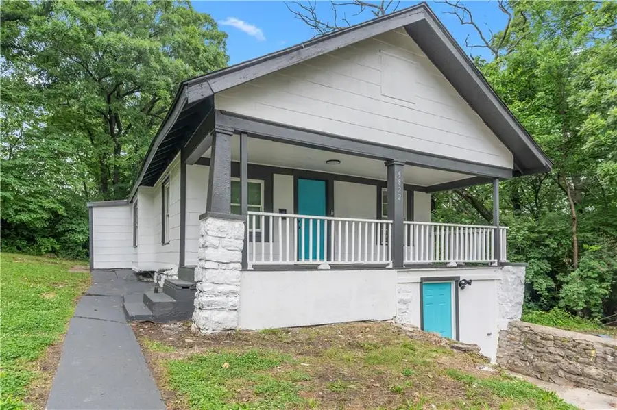 5822 Agnes Avenue, Kansas City, MO 64130 - Image #2