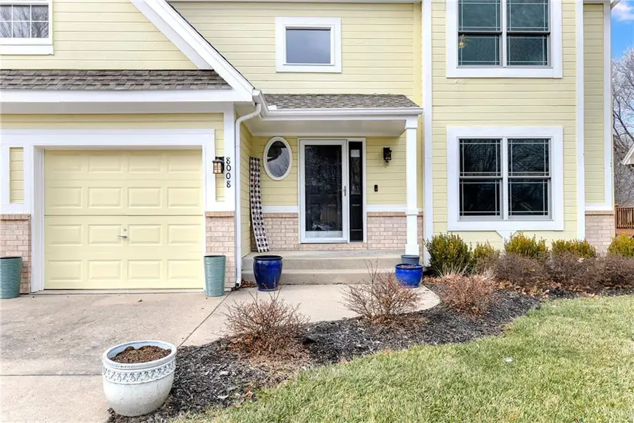 8008 N Chatham Avenue, Kansas City, MO 64151 - Image #3