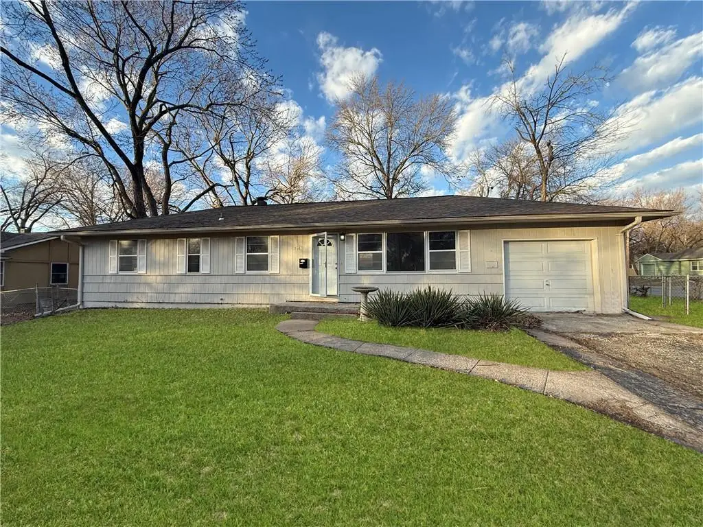 4516 E 112th Terrace, Kansas City, MO 64137 - #1