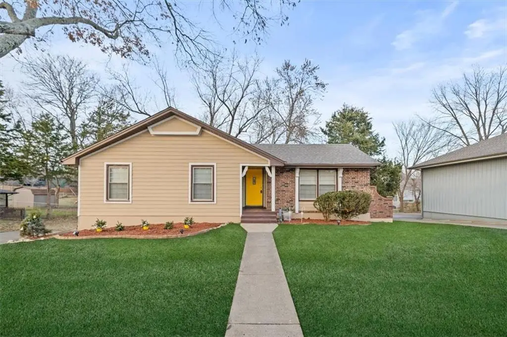 11800 E 77th Street, Raytown, MO 64138 - Image #1