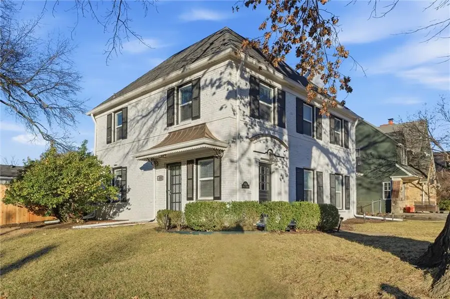 7051 Ward Parkway, Kansas City, MO 64113 - Image #3