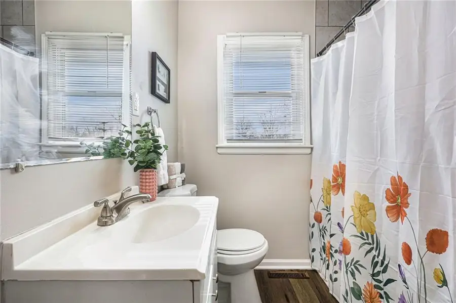 8852 E 59th Terrace, Raytown, MO 64133 - Image #3