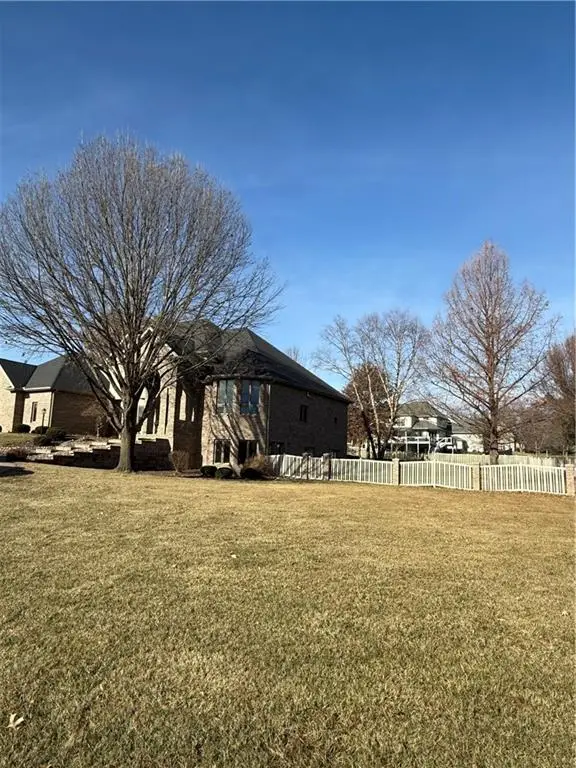 5007 S Mission Drive, Saint Joseph, MO 64505 - Image #2