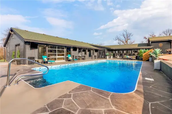 6540 James A Reed Road, Kansas City, MO 64133