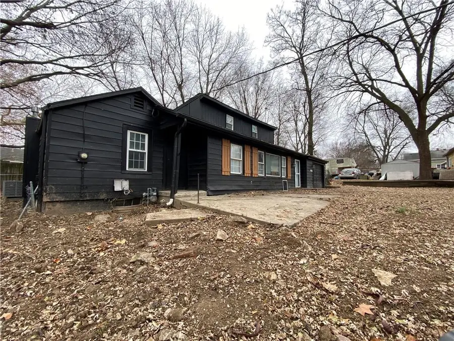 913 S Hocker Avenue, Independence, MO 64050 - Image #3