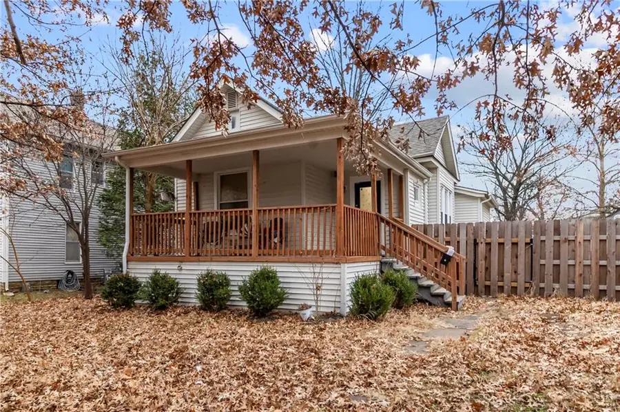 7 E Ottawa Street, Paola, KS 66071 - Image #3