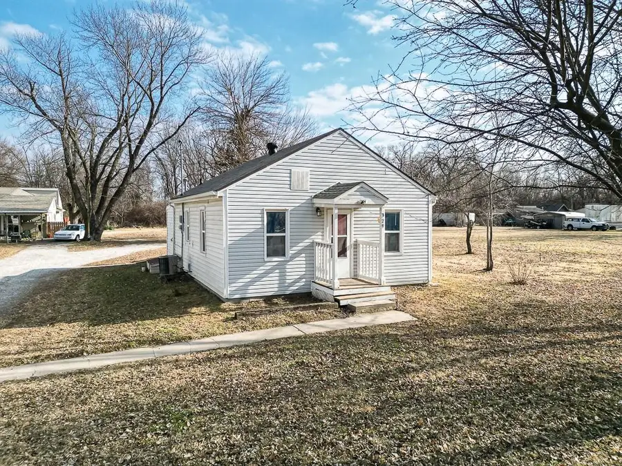 329 S 64th Street, Kansas City, KS 66111 - Image #2