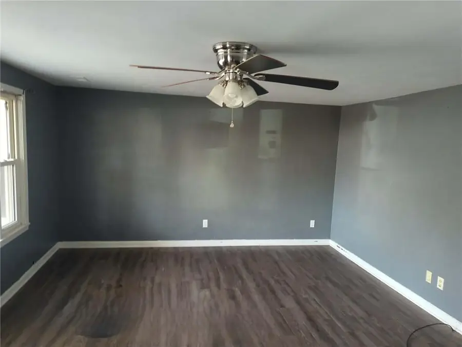 407 W 29th Street, Higginsville, MO 64037 - Image #2