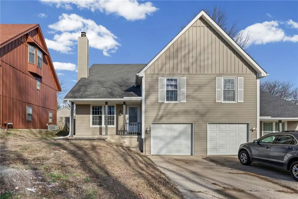 1422 La Chateau Drive, Liberty, MO 64068 - Image #1