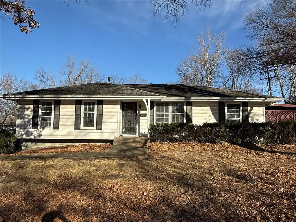 8200 E 104th Terrace, Kansas City, MO 64134 - Image #1