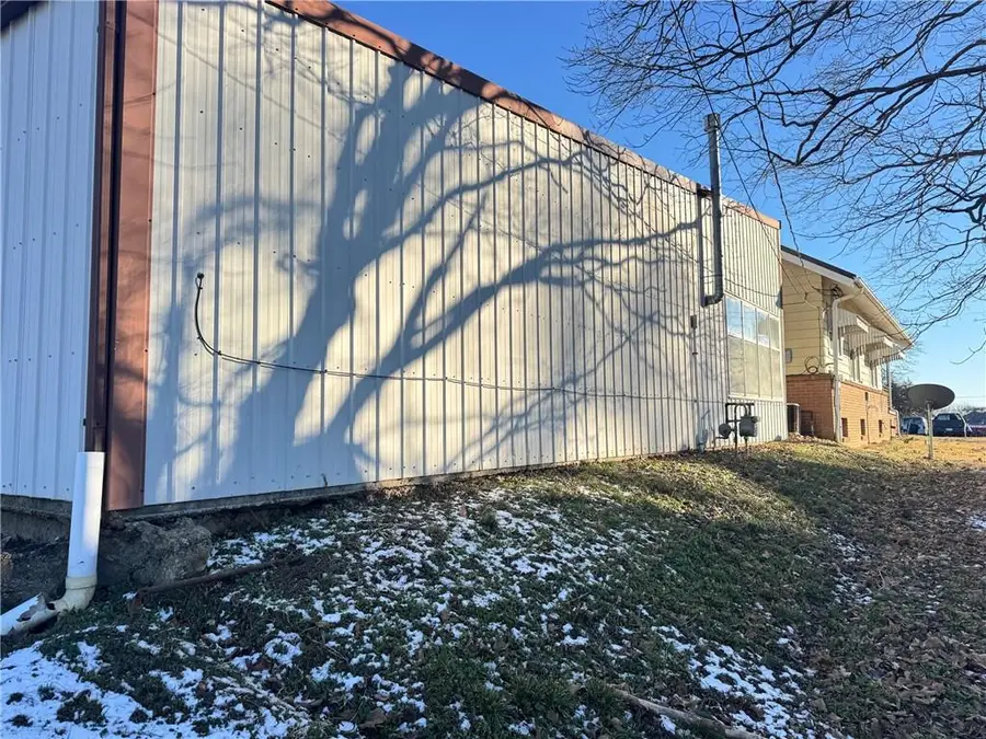 206 E Main Street, Highland, KS 66035 - #2