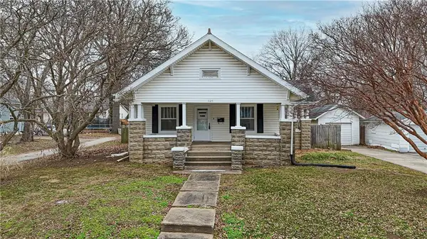 605 S Main Street, Windsor, MO 65360