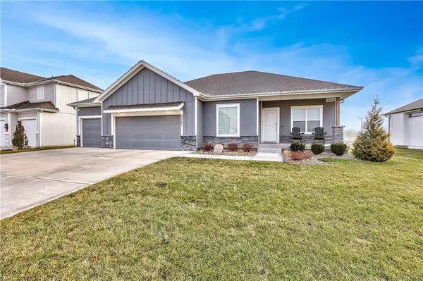 17761 Greeley Street, Gardner, KS 66030