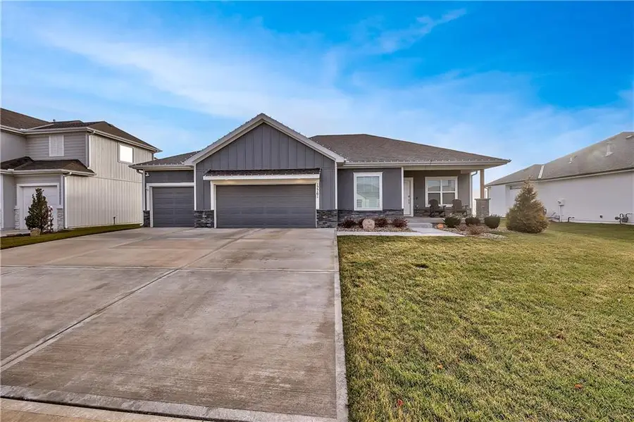 17761 Greeley Street, Gardner, KS 66030 - Image #2