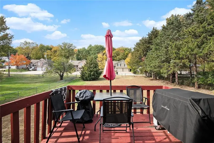 2116 Cambridge Street, Leavenworth, KS 66048 - Image #2