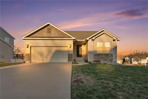 12945 NW Hawthorne Drive, Platte City, MO 64079