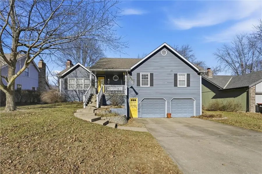 1004 SE 5th Terrace, Lees Summit, MO 64063 - Image #2