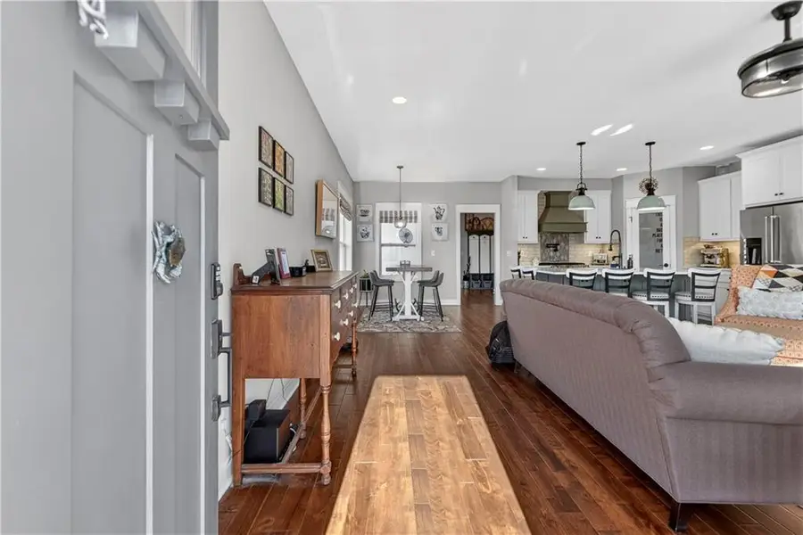 23500 E 11th Street S, Independence, MO 64056 - Image #3