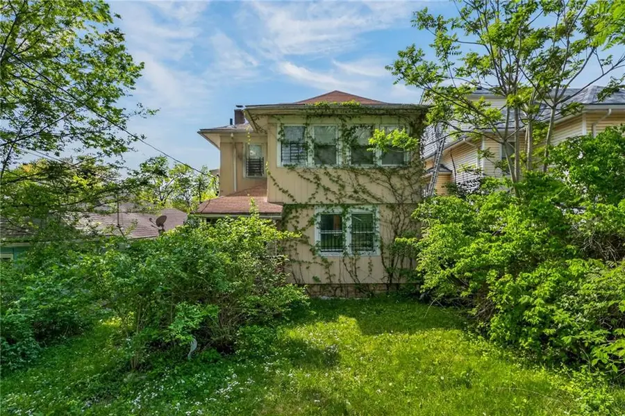 4423 Flora Avenue, Kansas City, MO 64110 - #3