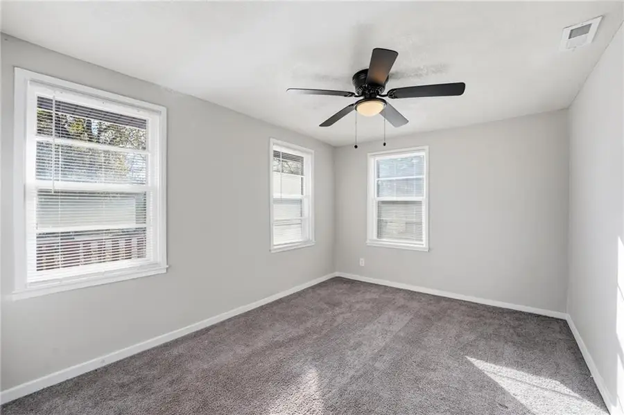 816 S Woodland Avenue, Independence, MO 64052 - Image #3