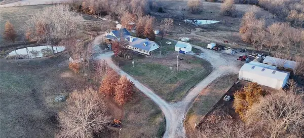 45312 Highway K Highway, Richmond, MO 64085