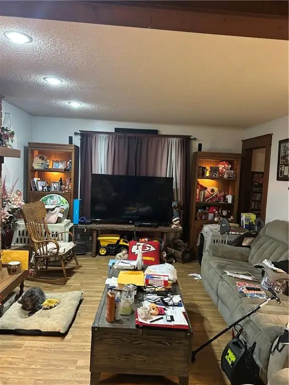 601 Main Street, Dearborn, MO 64439 - Image #2