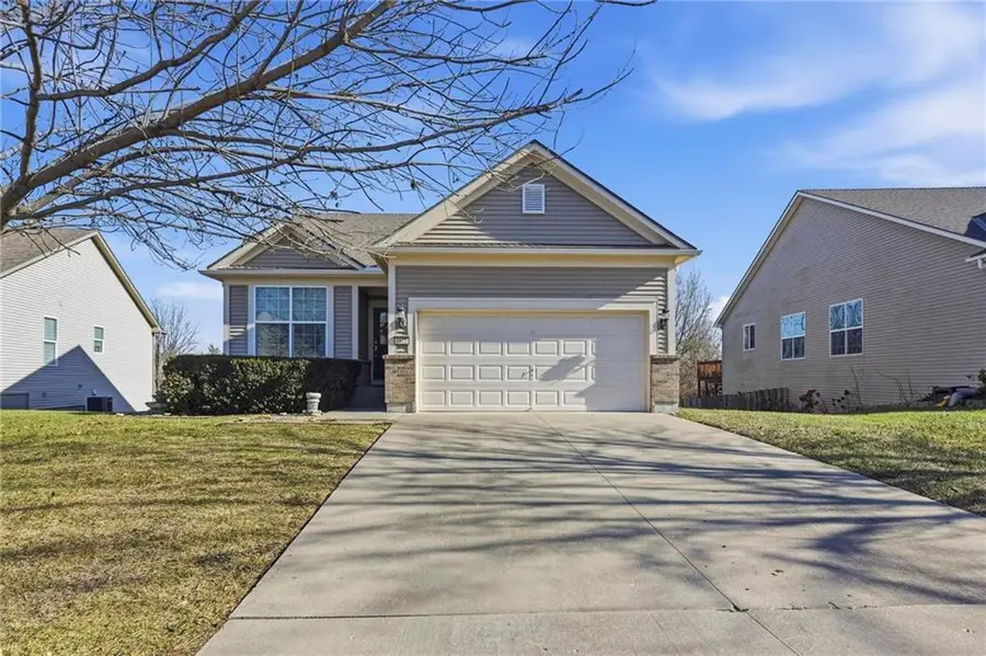 4821 SW Davis Drive, Lees Summit, MO 64083 - Image #2