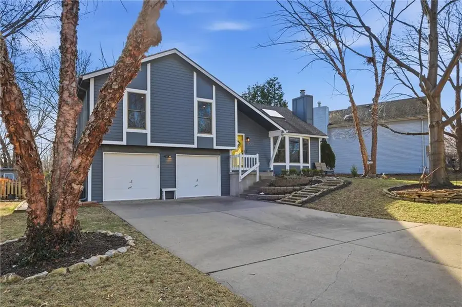 15709 W 125th Terrace, Olathe, KS 66062 - Image #2