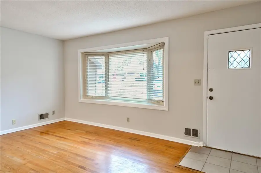 9404 E 84th Street, Raytown, MO 64138 - Image #2