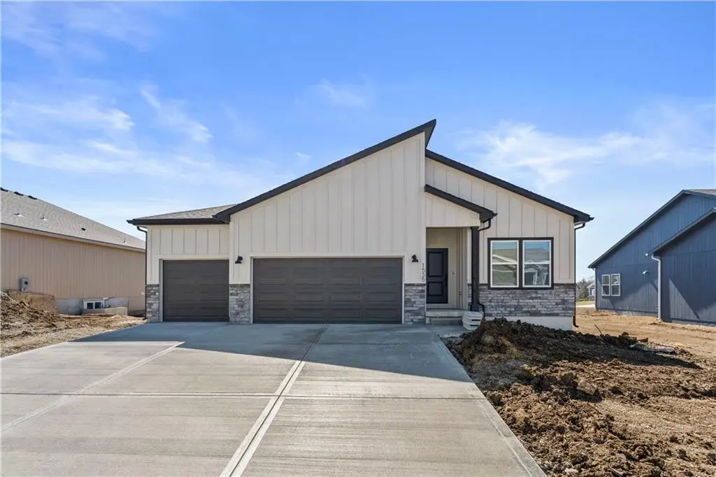 9420 NE 111th Place, Kansas City, MO 64157 - Image #1