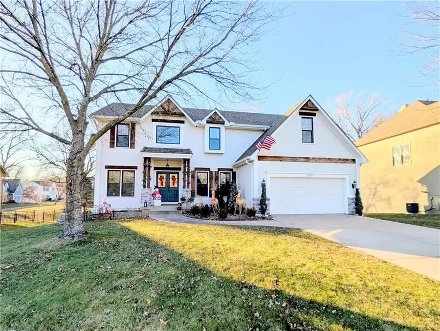 1304 Surrey Trace Road, Lees Summit, MO 64081 - Image #2