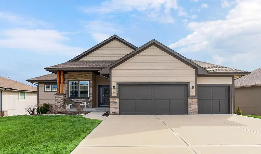 11579 S Barker Road, Olathe, KS 66061 - #1