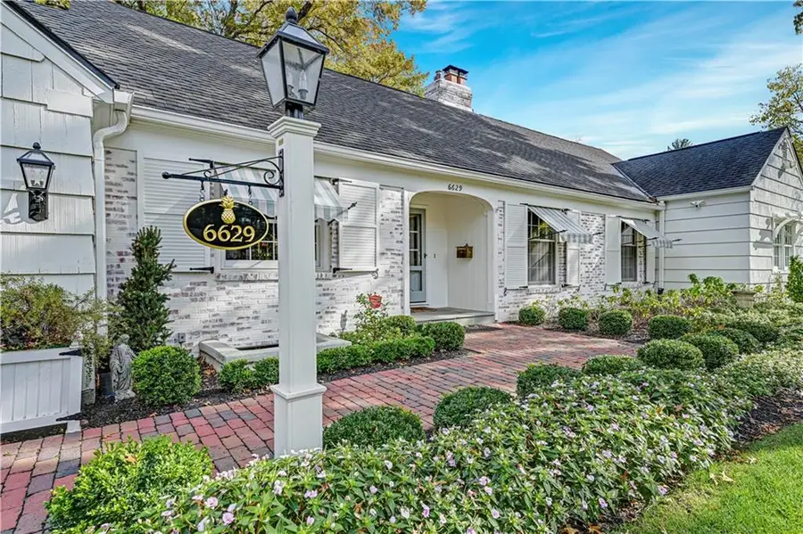 6629 Overhill Road, Mission Hills, KS 66208 - Image #3