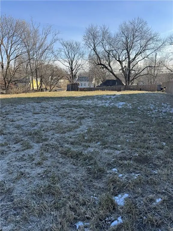 611 & 615 S 14th Street, St Joseph, MO 64501