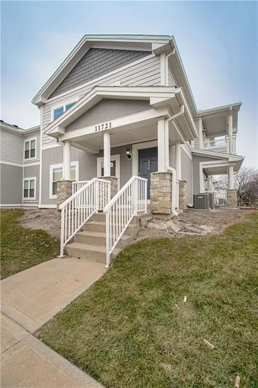 11721 S Roundtree Street #200, Olathe, KS 66061 - Image #2