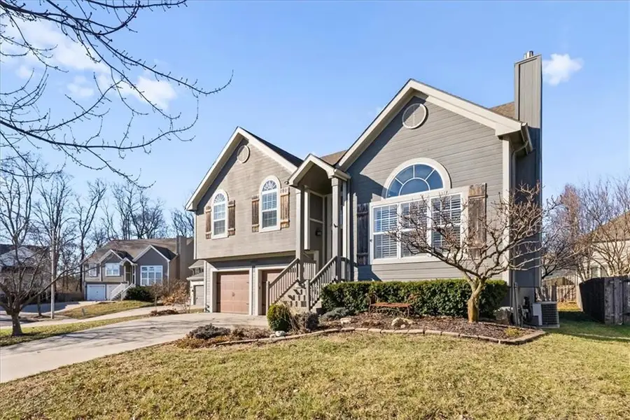 8762 N Chatham Avenue, Kansas City, MO 64154 - Image #2