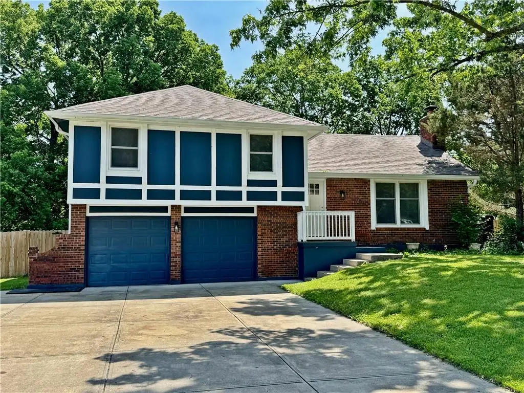 13205 Overhill Road, Grandview, MO 64030 - Image #1