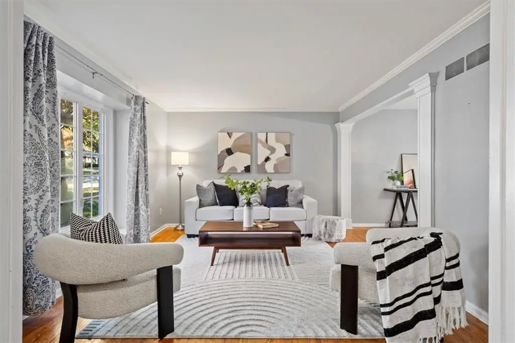 10013 Briar Drive, Overland Park, KS 66207 - Image #1