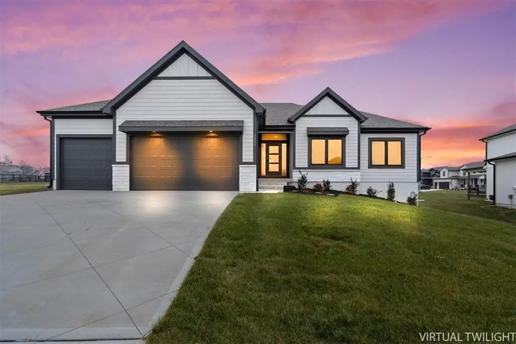 2303 SW Serena Place, Lees Summit, MO 64082 - #1