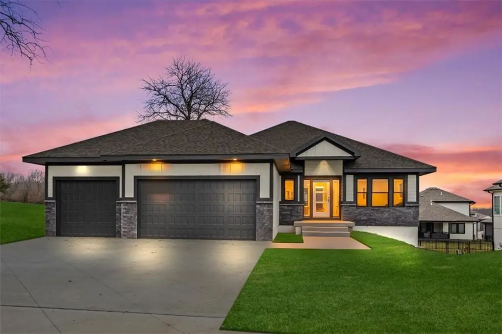 3222 SW Enoch Street, Lees Summit, MO 64082 - #1