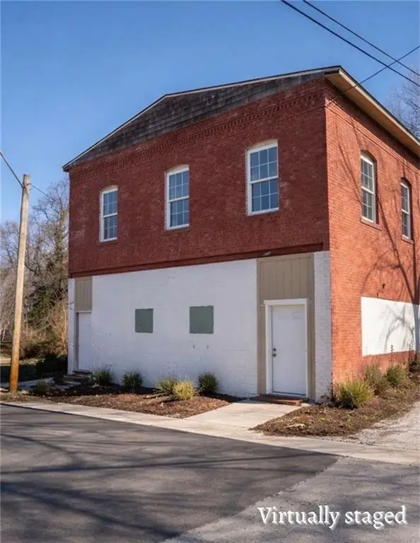 1927 Walrond Avenue, Kansas City, MO 64127 - Image #1