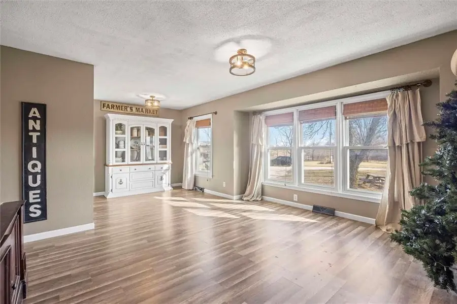 29002 E State Route B Highway, Archie, MO 64725 - Image #3