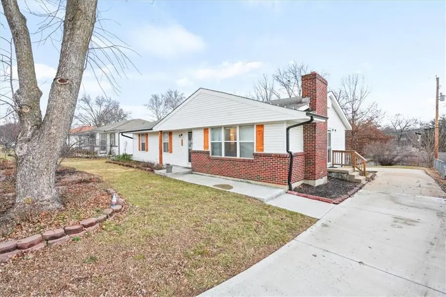 441 Jamison Drive, Bonner Springs, KS 66012 - Image #3