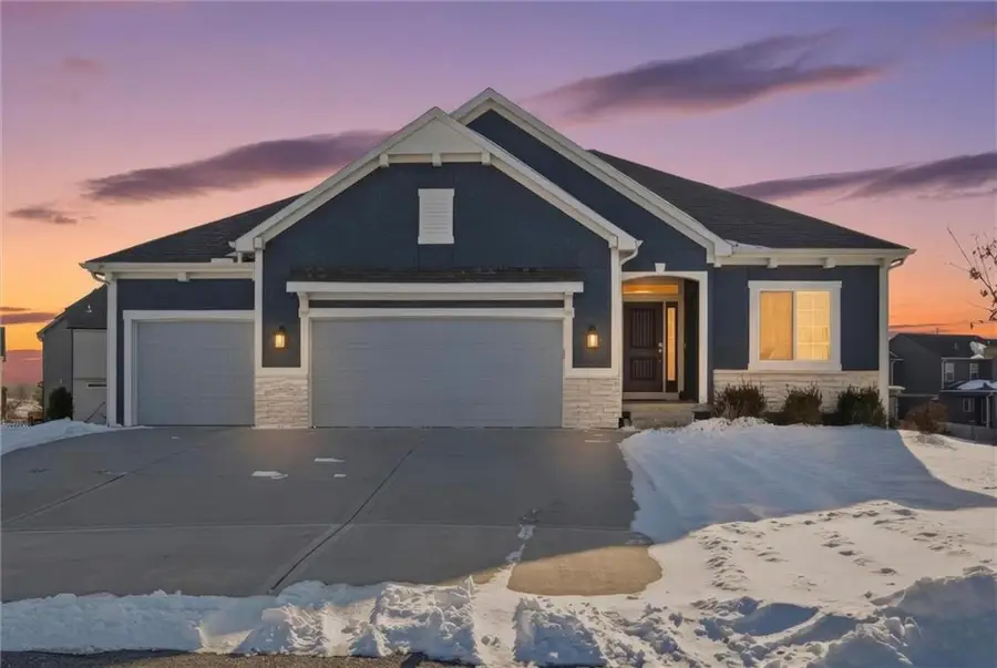 4420 SW Tanzanite Circle, Lees Summit, MO 64082 - Image #2